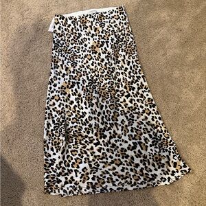 Aritzia - Babaton Animal Print Midi Skirt